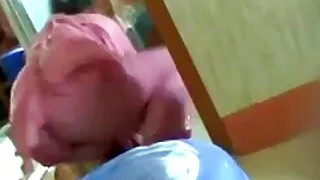 Busty թխահեր պոռնիկ ստանում տաք pussy pounding